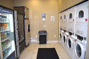 Super 8 by Wyndham Colo. Sprs. Garden Of The Gods