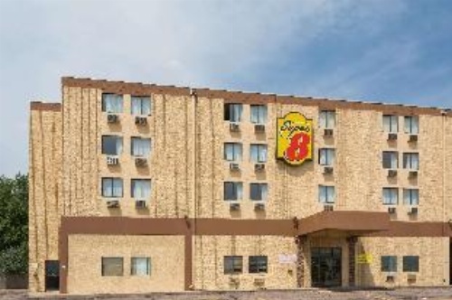 Super 8 by Wyndham Colo. Sprs. Garden Of The Gods image 16