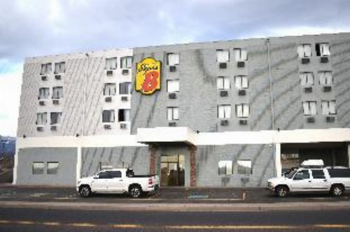 Super 8 by Wyndham Colo. Sprs. Garden Of The Gods image 7